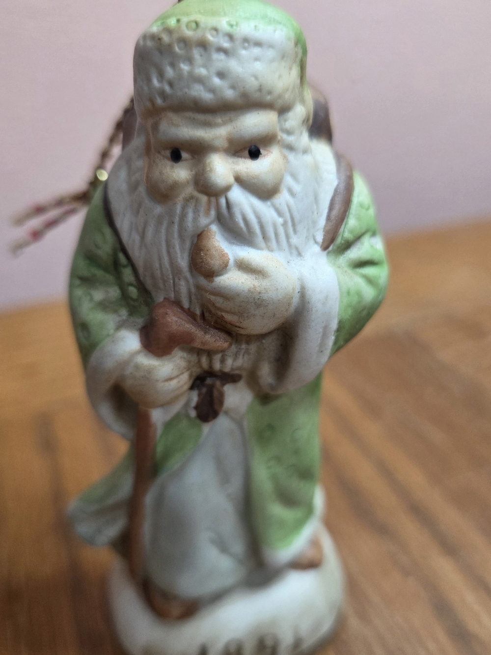 Japanese Weekend Green & Cream Santa Figurine Ornament - Picture 8 of 9
